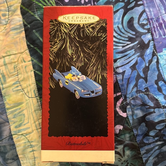 Keepsake ornaments in box - Picture 3 of 10